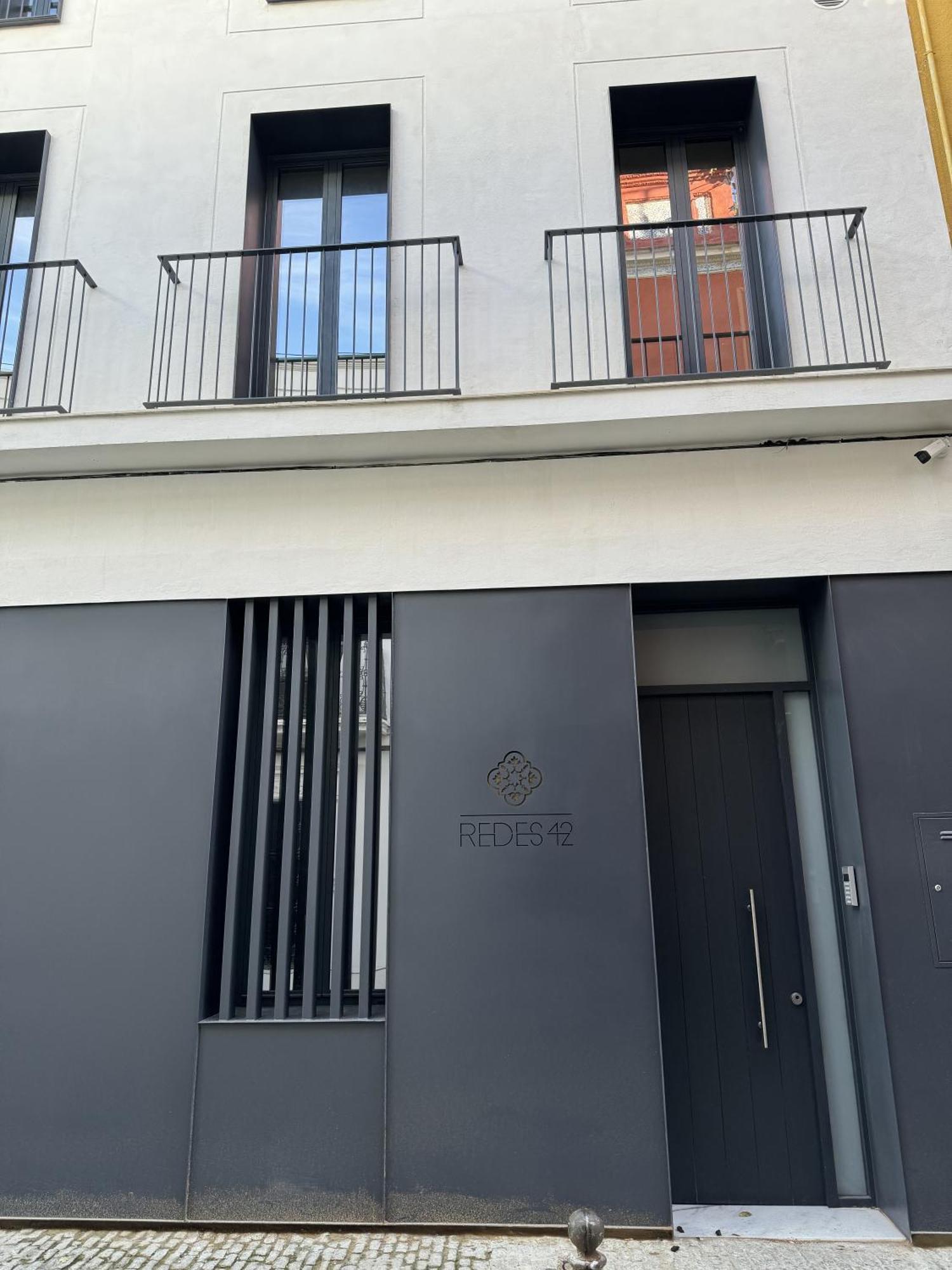 Redes Royale Apartments By Misterhost Siviglia Esterno foto