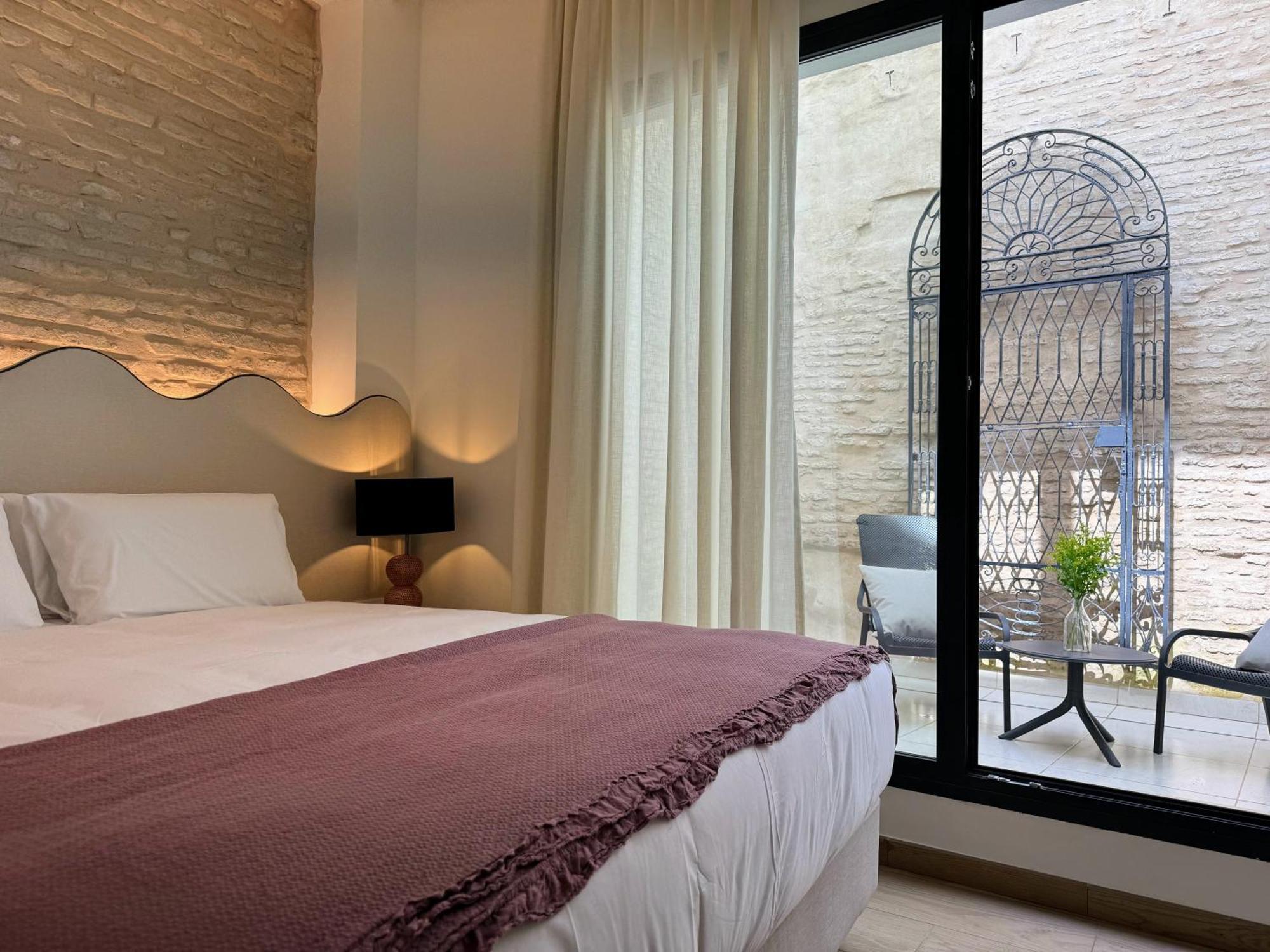 Redes Royale Apartments By Misterhost Siviglia Esterno foto