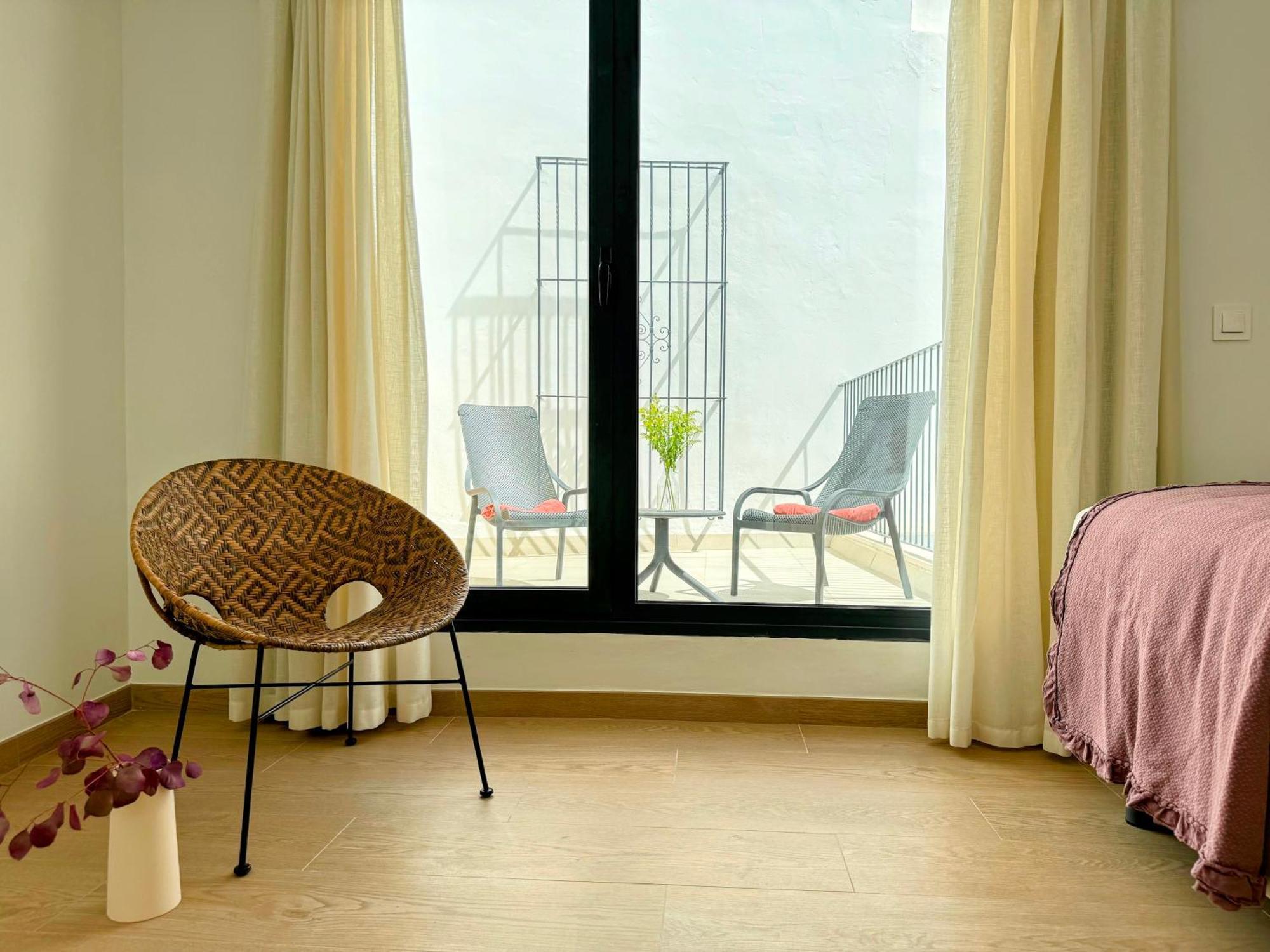 Redes Royale Apartments By Misterhost Siviglia Esterno foto